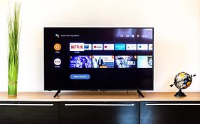 Moderne Dachgeschosswohnung - Parkplatz - Netflix